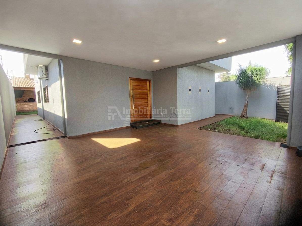 Casa com 3 quartos sendo 1 suíte no Jardim São Cristóvão em Dourados/MS — foto 2
