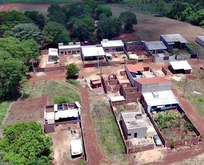 Rural com 2 quartos no Distrito Lagoa Bonita em Glória de Dourados/MS