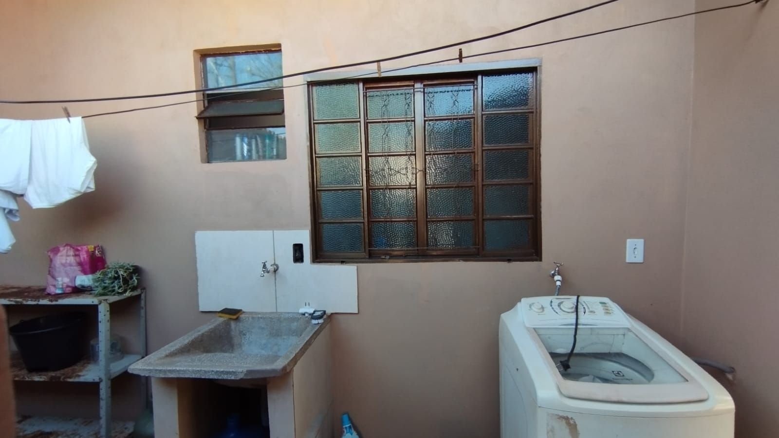 Casa com 6 quartos sendo 1 suíte no Jardim Itaipú em Dourados/MS — foto 12
