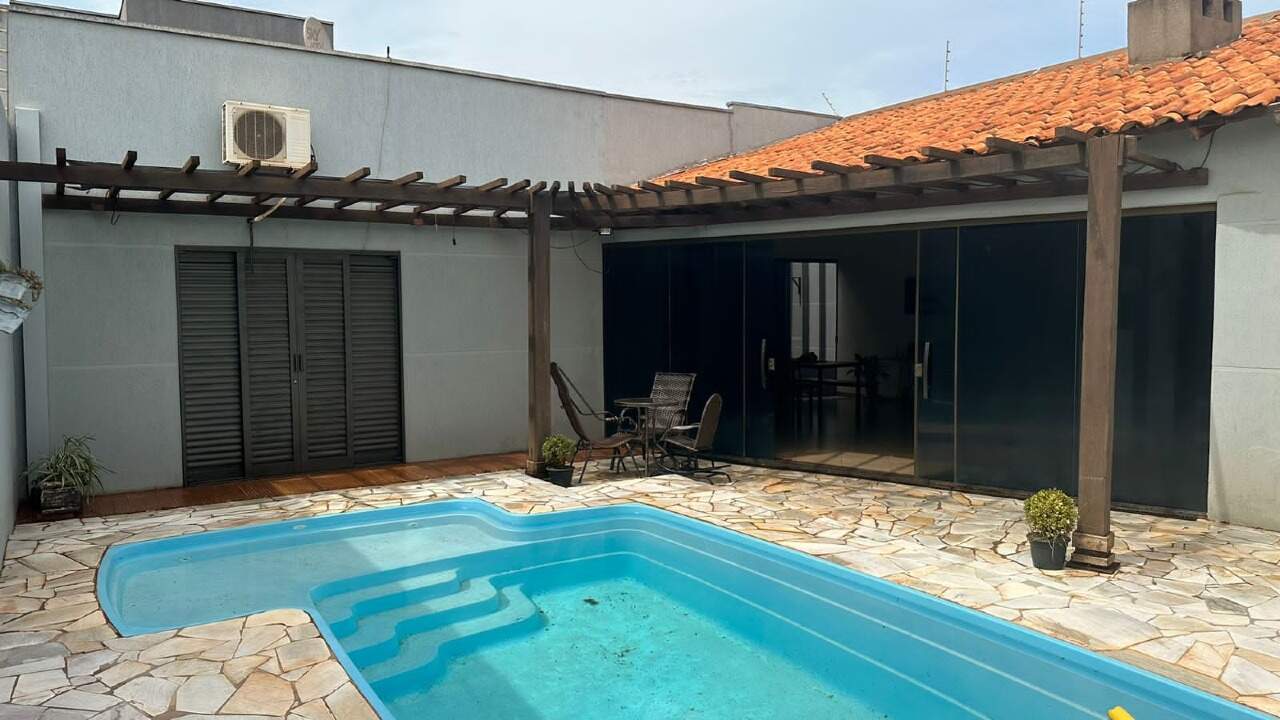 Casa em Altos do Indaiá, foto 14 de 14