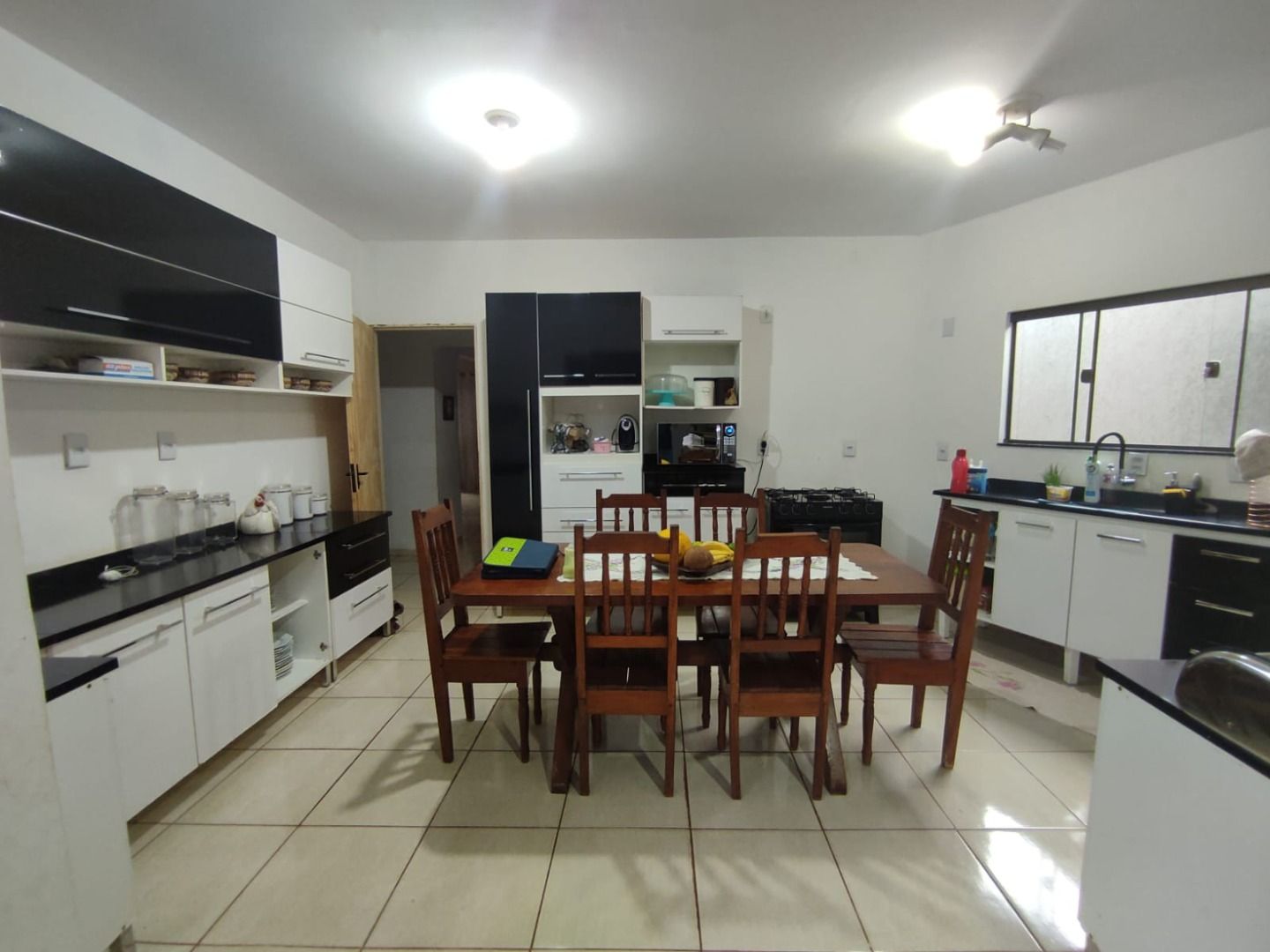 Casa com 4 quartos sendo 1 suíte no Jardim Maracanã em Dourados/MS — foto 11
