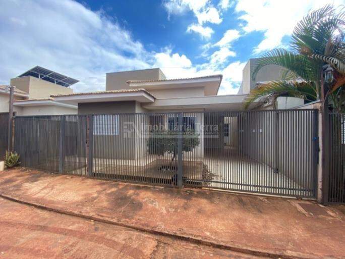 Casa com 2 quartos no Parque Das Nações I em Dourados/MS