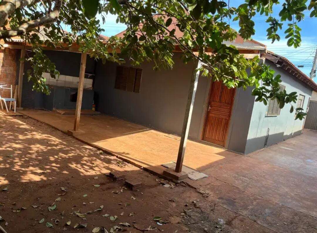 Casa com 3 quartos no Canaã I em Dourados/MS — foto 2