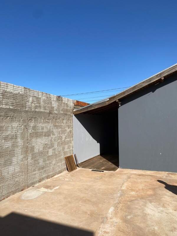 Casa com 2 quartos no Jardim Deoclécio Artuzzi II em Dourados/MS — foto 14
