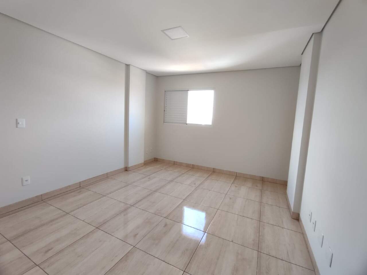 Apartamento com 2 quartos sendo 1 suíte no Vila Santana em Dourados/MS — foto 7