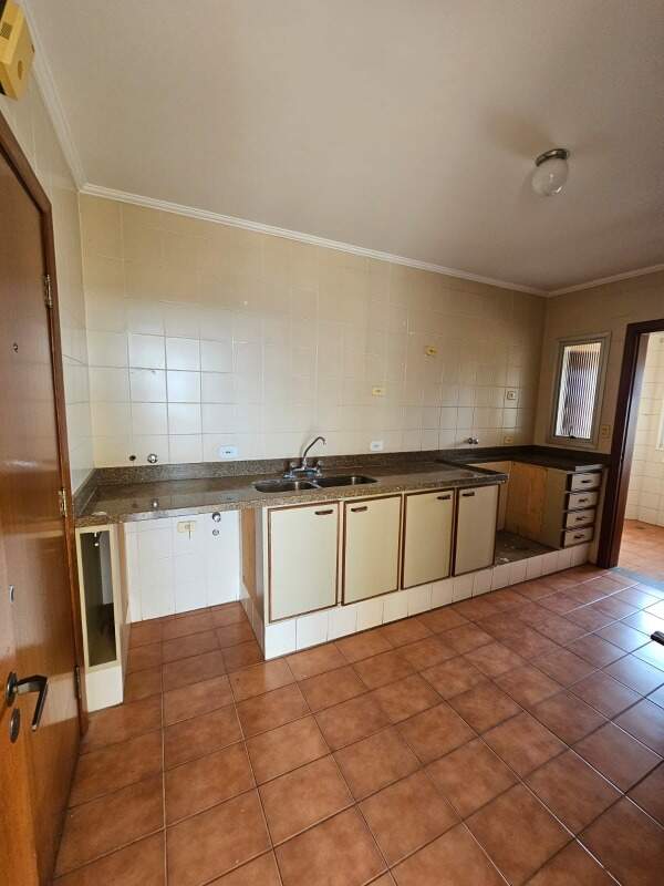 Apartamento com 3 quartos sendo 1 suíte no Centro em Dourados/MS — foto 7
