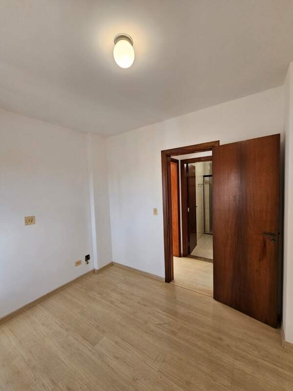 Apartamento com 3 quartos sendo 1 suíte no Centro em Dourados/MS — foto 15