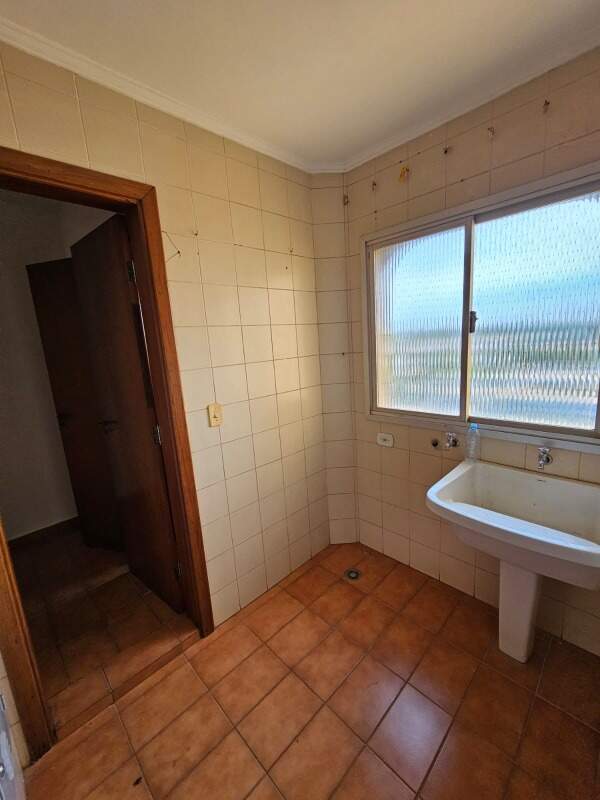 Apartamento com 3 quartos sendo 1 suíte no Centro em Dourados/MS — foto 22