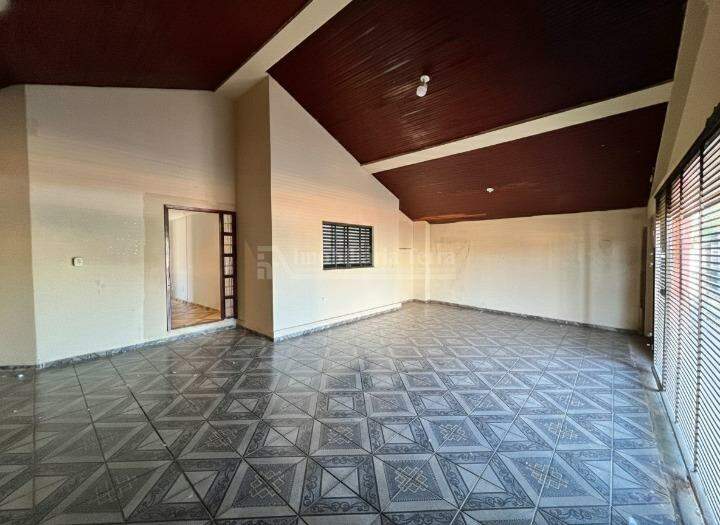 Casa com 3 quartos sendo 1 suíte no Jardim Florida I em Dourados/MS — foto 2