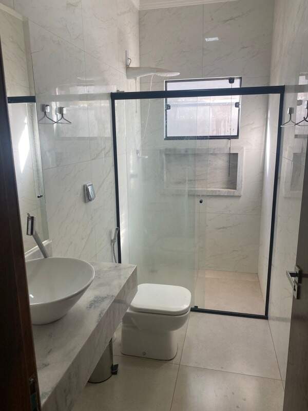 Casa com 3 quartos sendo 2 suítes no Santa Fé em Dourados/MS — foto 12
