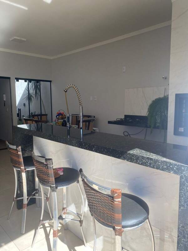 Casa com 3 quartos sendo 2 suítes no Santa Fé em Dourados/MS — foto 10