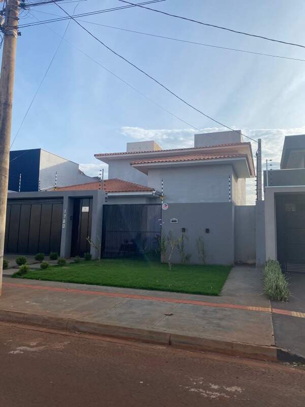 Casa com 3 quartos sendo 2 suítes no Santa Fé em Dourados/MS — foto 1