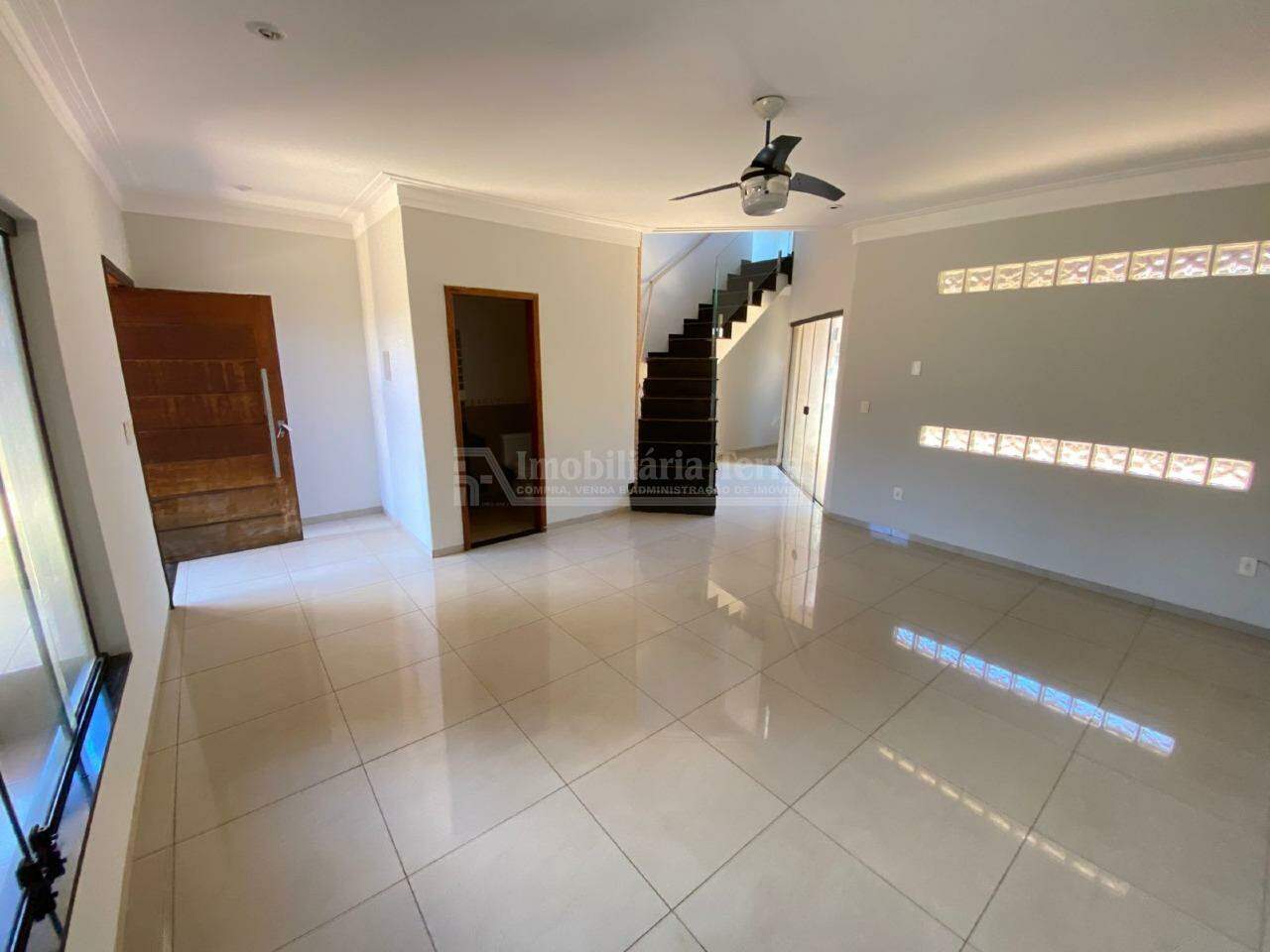 Casa com 4 quartos sendo 1 suíte no Jardim São Pedro em Dourados/MS — foto 5