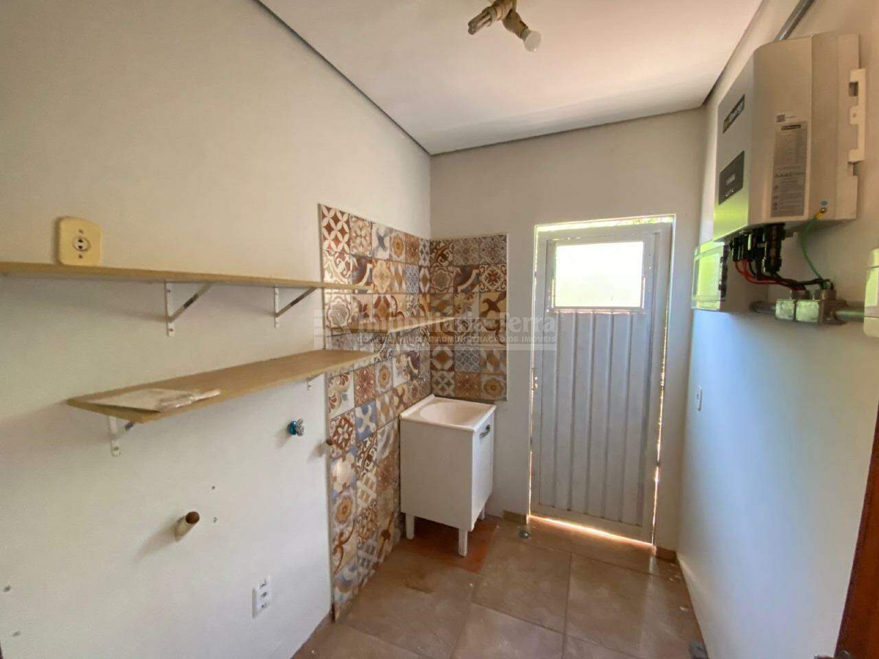 Casa com 4 quartos sendo 1 suíte no Jardim São Pedro em Dourados/MS — foto 17