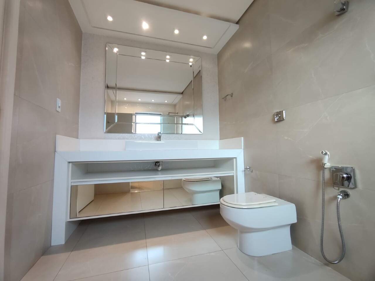 Casa com 3 quartos sendo 3 suítes no Vila Progresso em Dourados/MS — foto 18