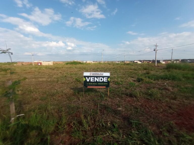 Terreno/Lote no Estrela Porã em Dourados/MS