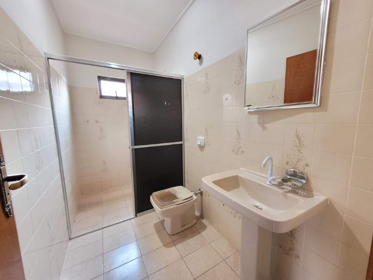 Casa com 5 quartos sendo 1 suíte no Vila São Francisco em Dourados/MS — foto 17