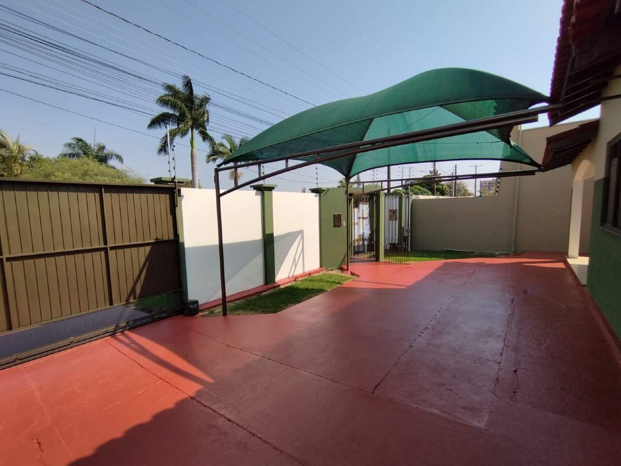 Casa com 5 quartos sendo 1 suíte no Vila São Francisco em Dourados/MS — foto 2