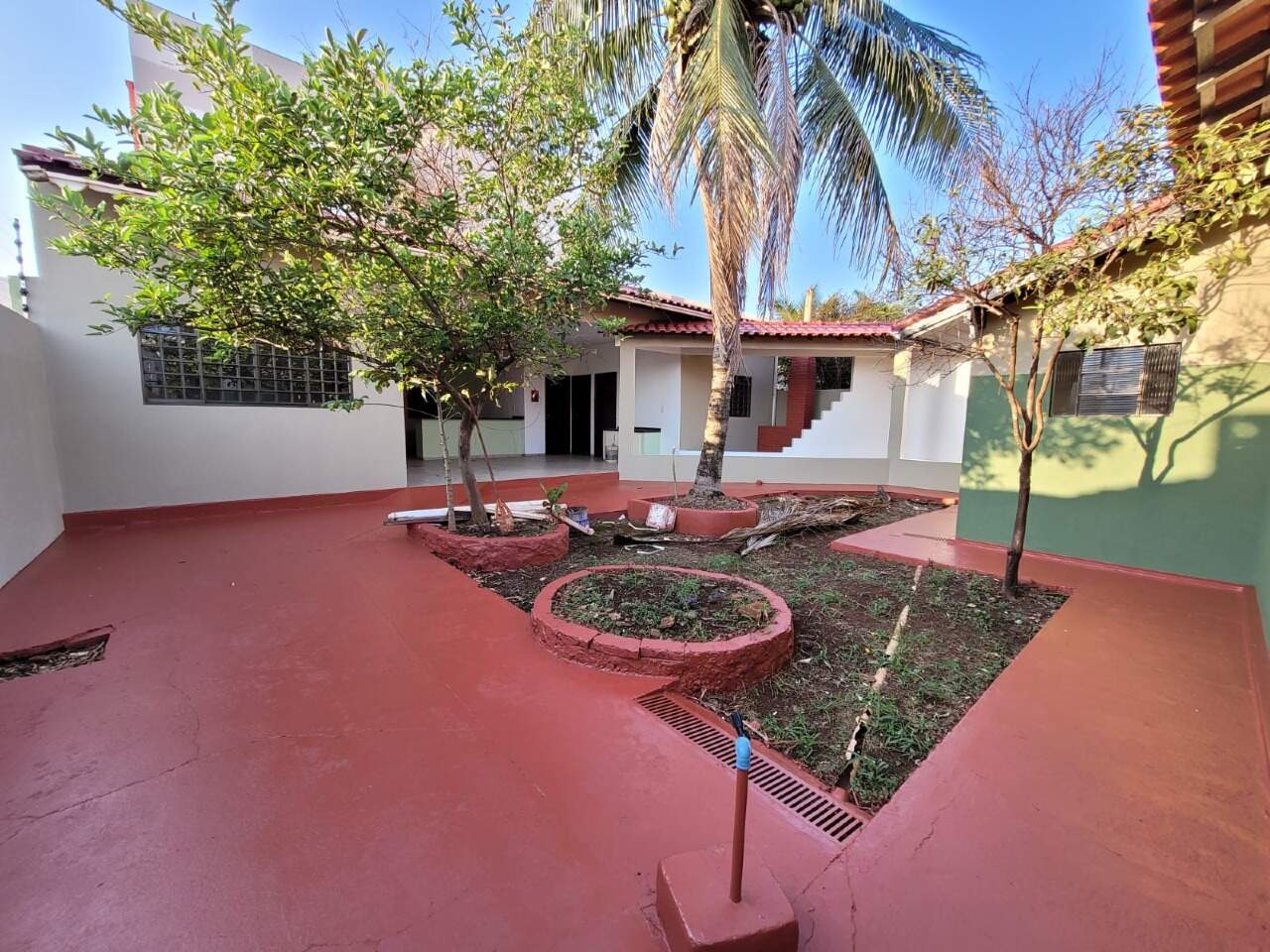 Casa com 5 quartos sendo 1 suíte no Vila São Francisco em Dourados/MS — foto 23