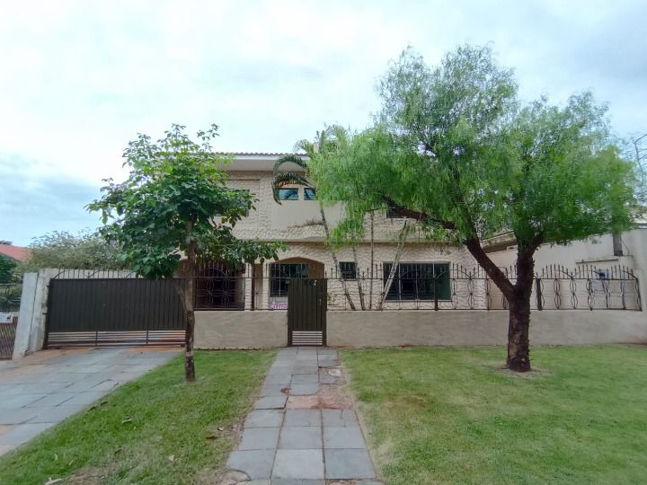 Casa com 3 quartos sendo 3 suítes no Jardim Europa em Dourados/MS — foto 1