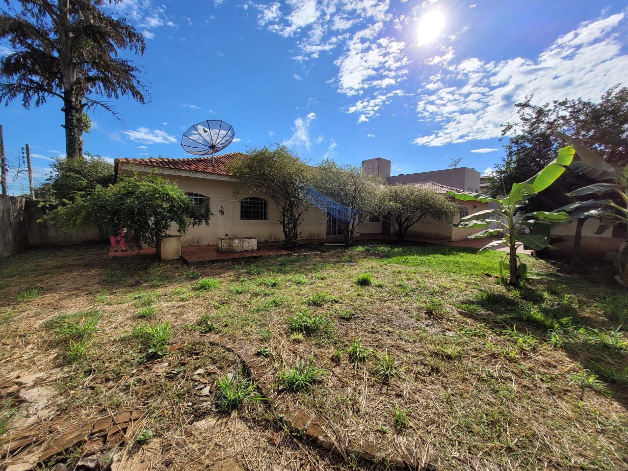Casa com 6 quartos sendo 2 suítes no Jardim Tropical em Dourados/MS — foto 21