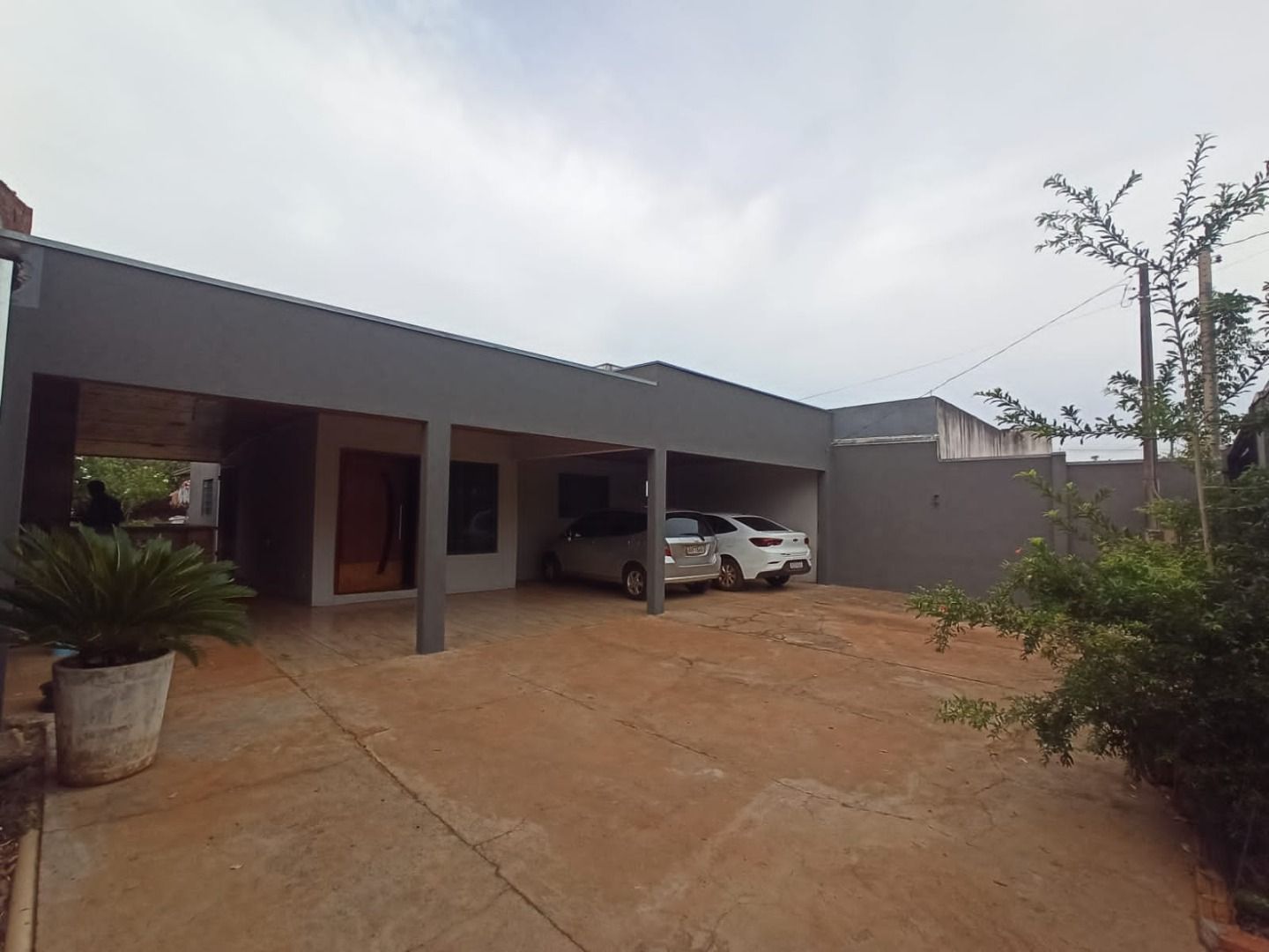 Casa com 2 quartos sendo 1 suíte no Vila São Luiz em Dourados/MS — foto 2