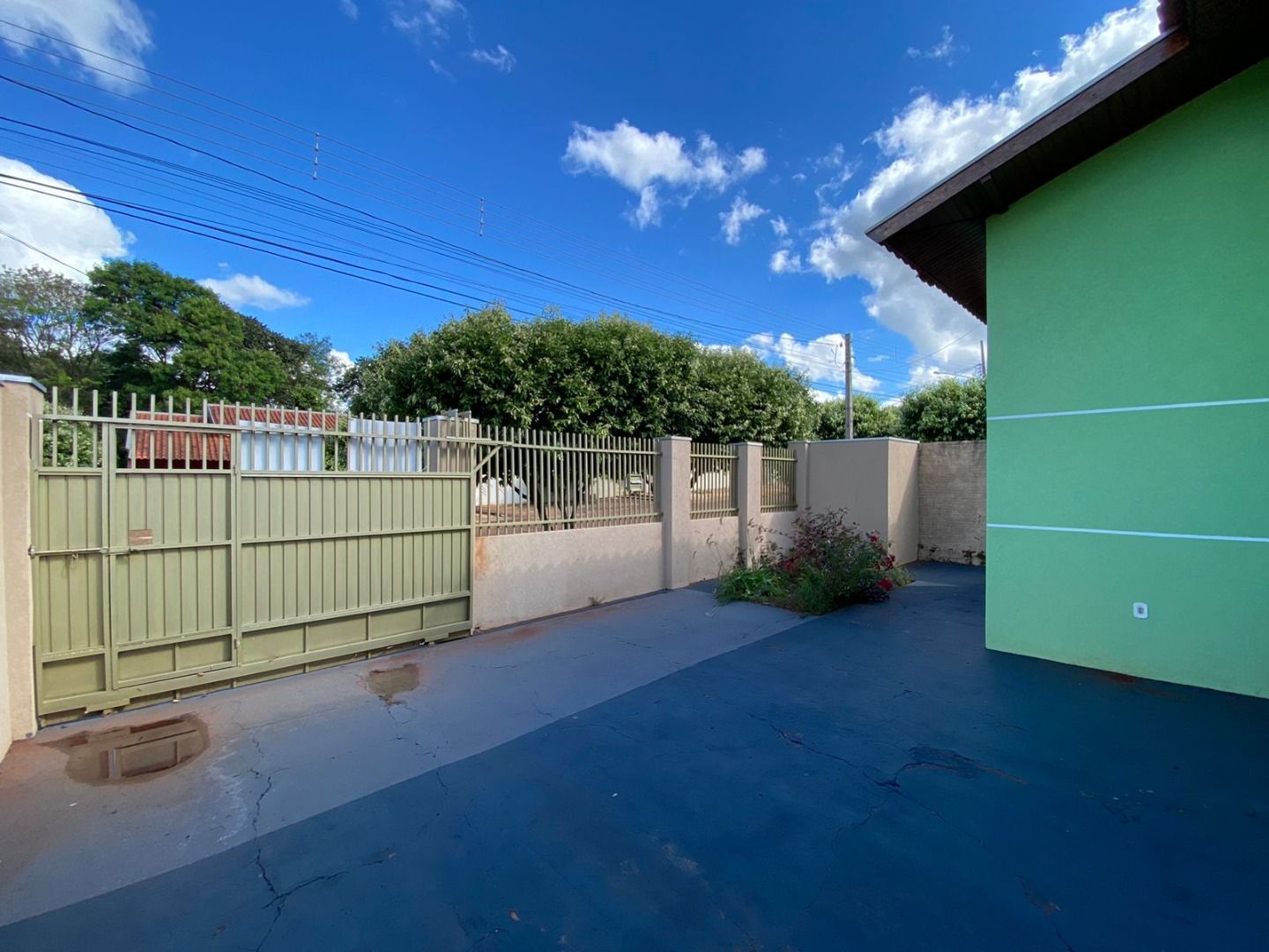 Casa com 2 quartos sendo 1 suíte no Jardim Rasslem em Dourados/MS — foto 3