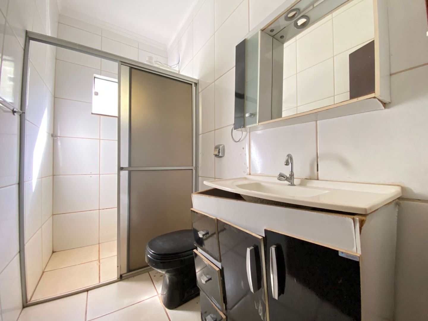 Casa com 2 quartos sendo 1 suíte no Jardim Rasslem em Dourados/MS — foto 8