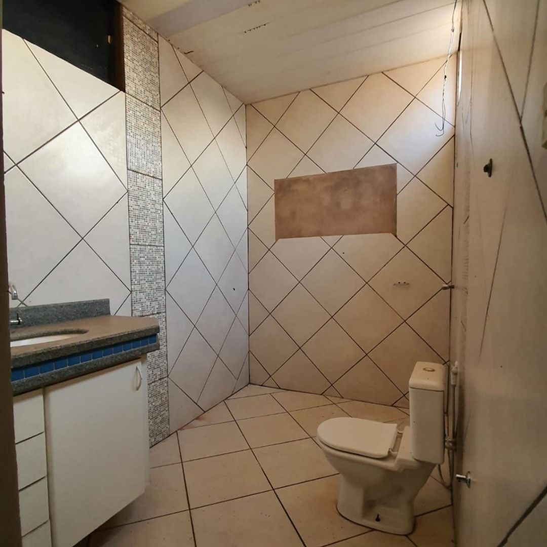 Casa com 7 quartos sendo 4 suítes no Vila Mary em Dourados/MS — foto 12