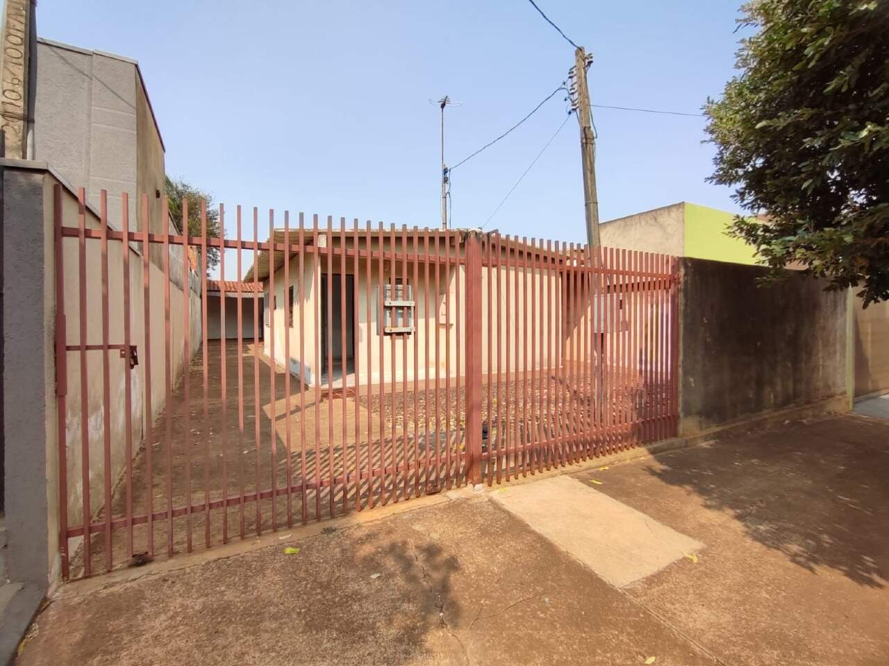 Casa no Campo Dourado, foto 1 de 10