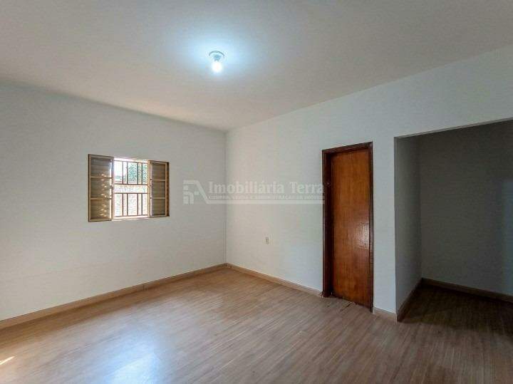 Casa com 3 quartos no Centro em Dourados/MS — foto 5