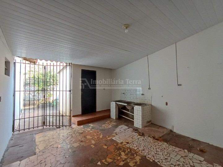 Casa com 3 quartos no Centro em Dourados/MS — foto 9