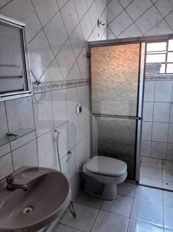 Casa com 4 quartos sendo 1 suíte no Centro em Dourados/MS — foto 7
