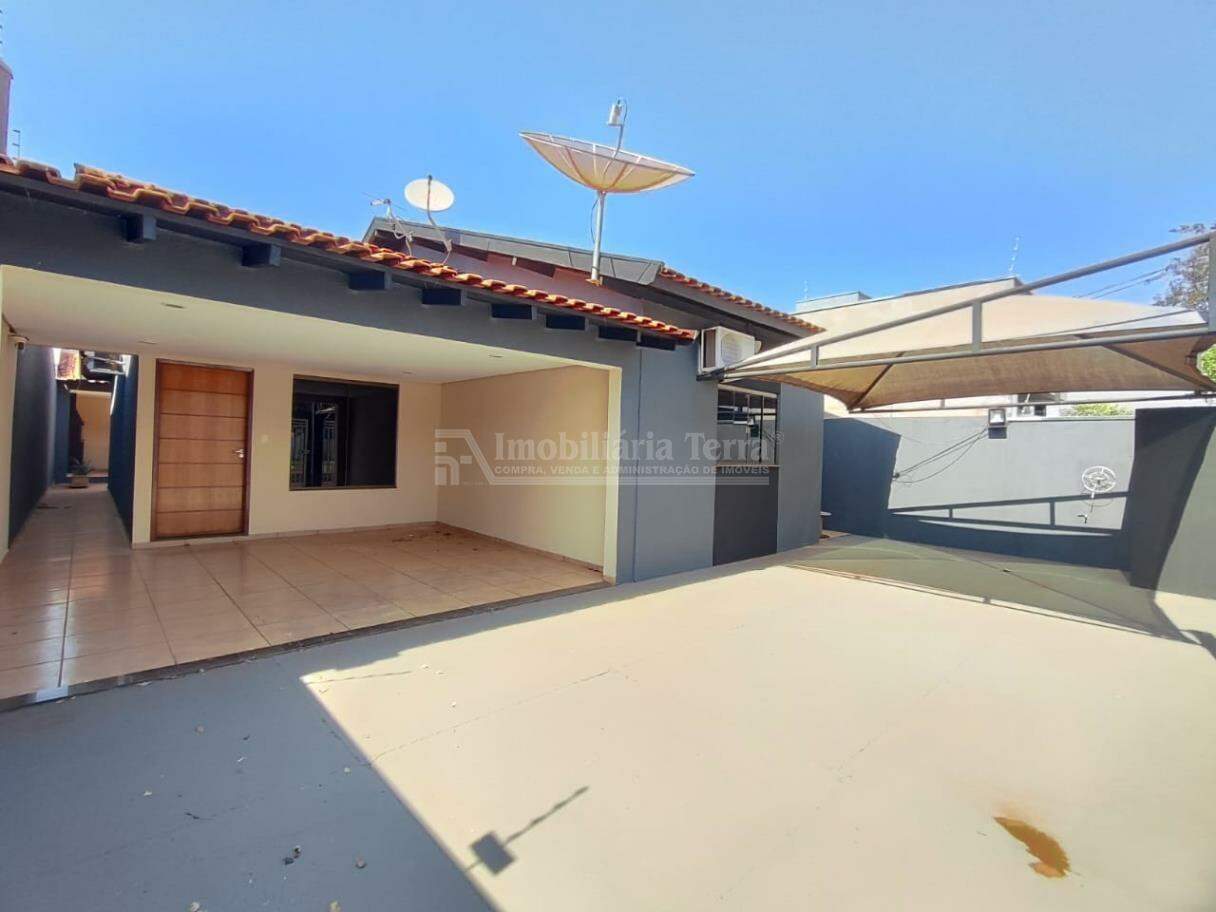 Casa com 3 quartos sendo 2 suítes no Parque Alvorada em Dourados/MS — foto 2