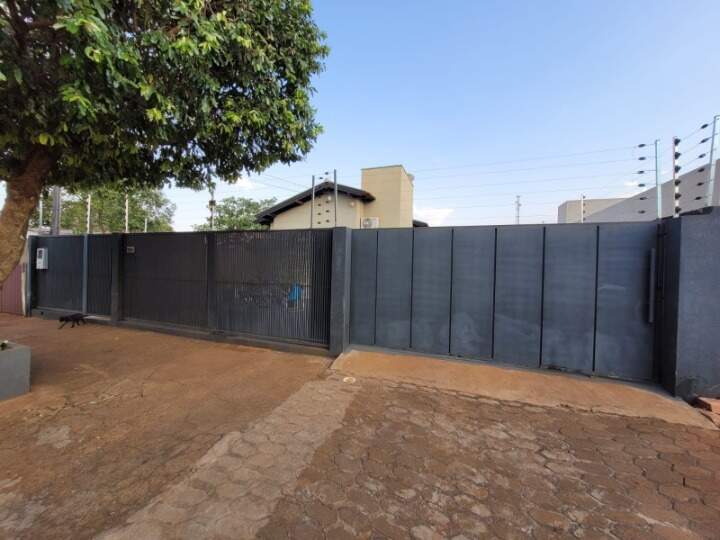 Casa com 2 quartos sendo 1 suíte no Jardim Ouro Verde em Dourados/MS — foto 2