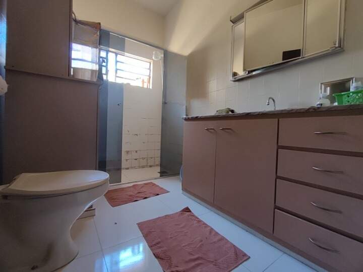 Casa com 6 quartos sendo 3 suítes no Vila Progresso em Dourados/MS — foto 16