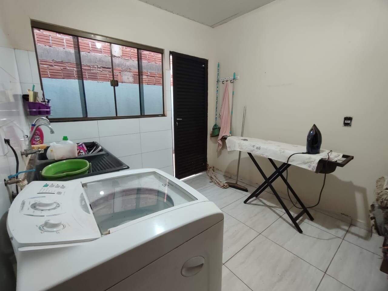 Casa com 3 quartos sendo 1 suíte no Jardim Das Primaveras em Dourados/MS — foto 16