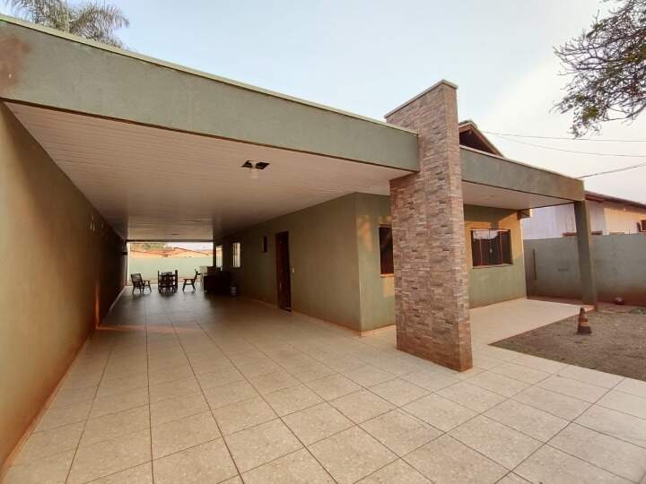 Casa com 3 quartos sendo 1 suíte no Jardim Das Primaveras em Dourados/MS — foto 3