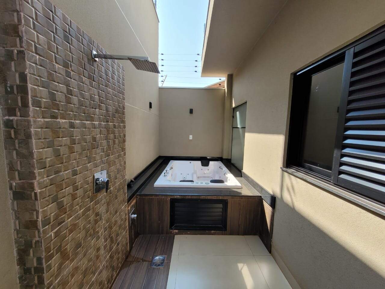 Casa com 3 quartos sendo 1 suíte no Jardim Murakami em Dourados/MS — foto 15