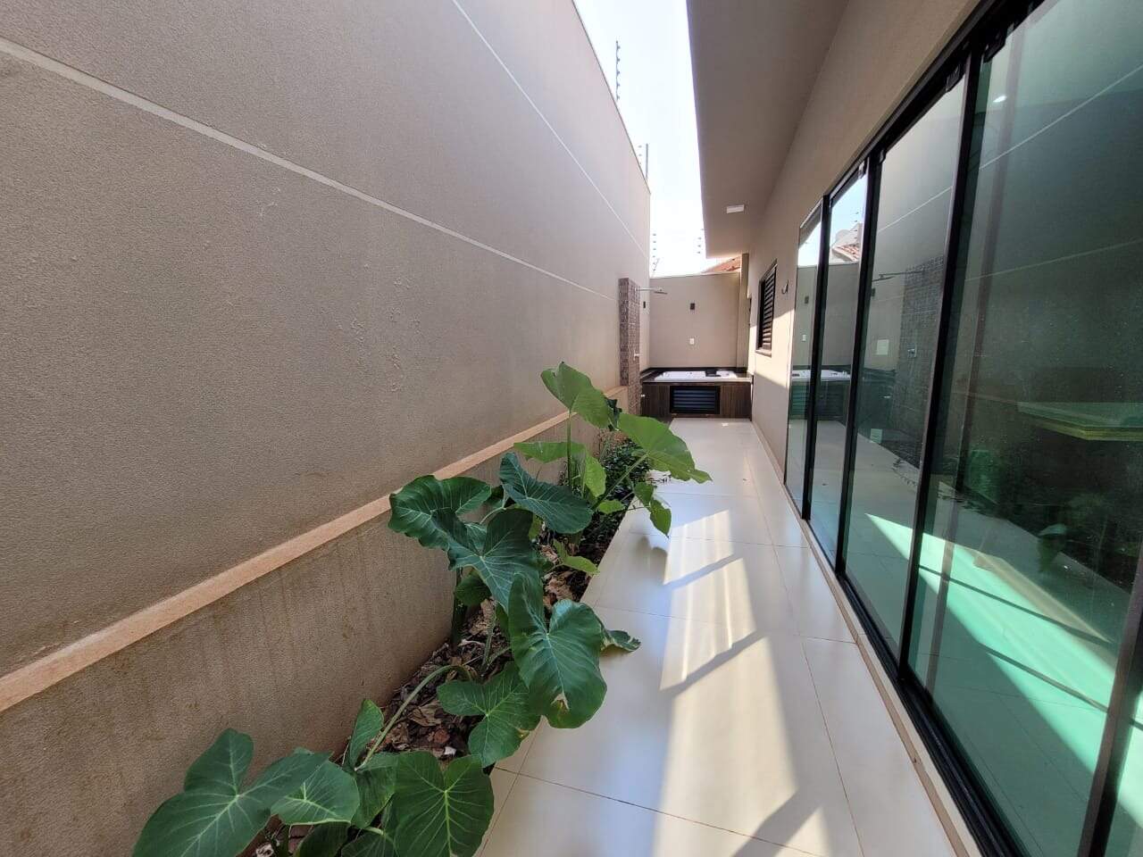 Casa com 3 quartos sendo 1 suíte no Jardim Murakami em Dourados/MS — foto 14