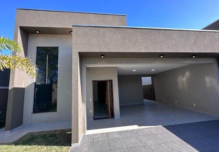 Casa com 3 quartos sendo 1 suíte no Jardim Cristhais em Dourados/MS — foto 2