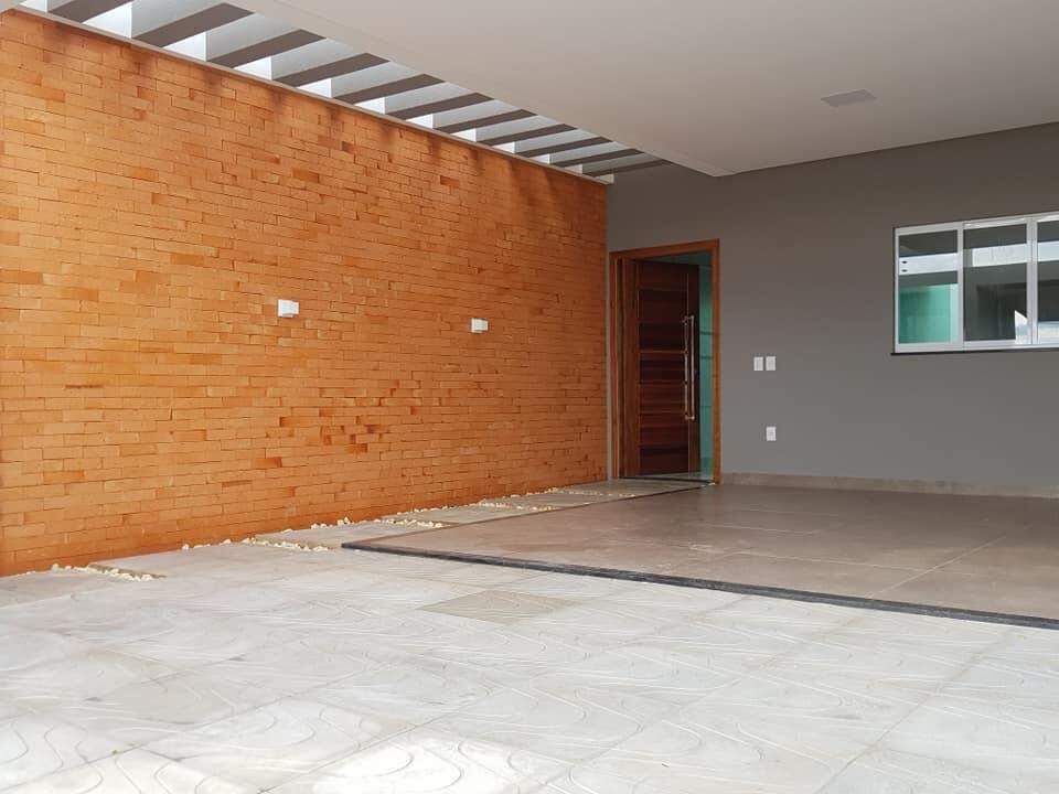 Casa no Jardim Cristhais, foto 2 de 19