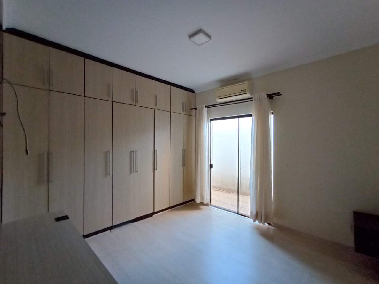 Casa com 3 quartos sendo 3 suítes no Jardim Mônaco em Dourados/MS — foto 12