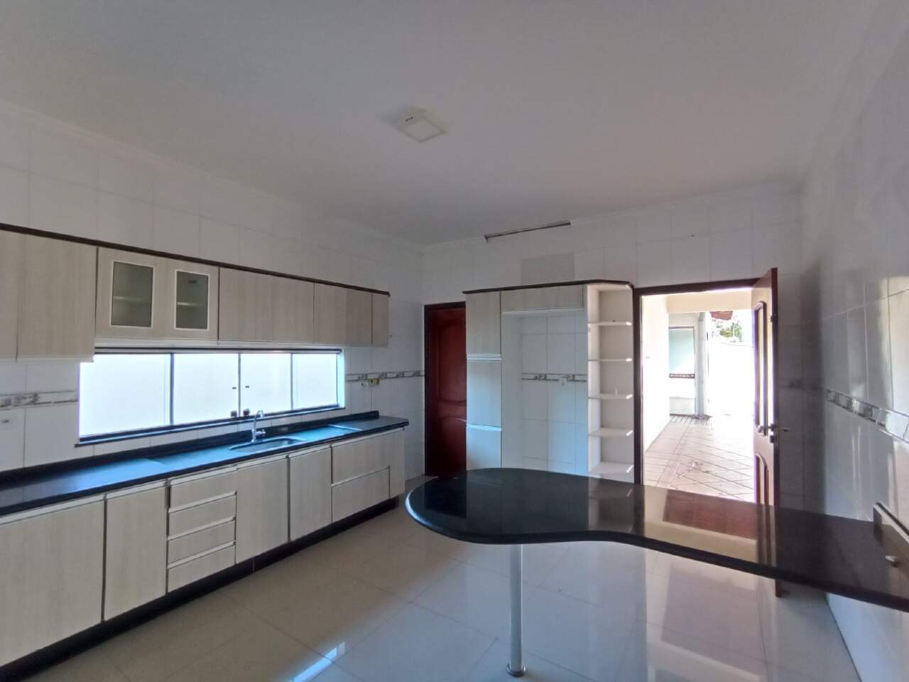Casa com 3 quartos sendo 3 suítes no Jardim Mônaco em Dourados/MS — foto 3