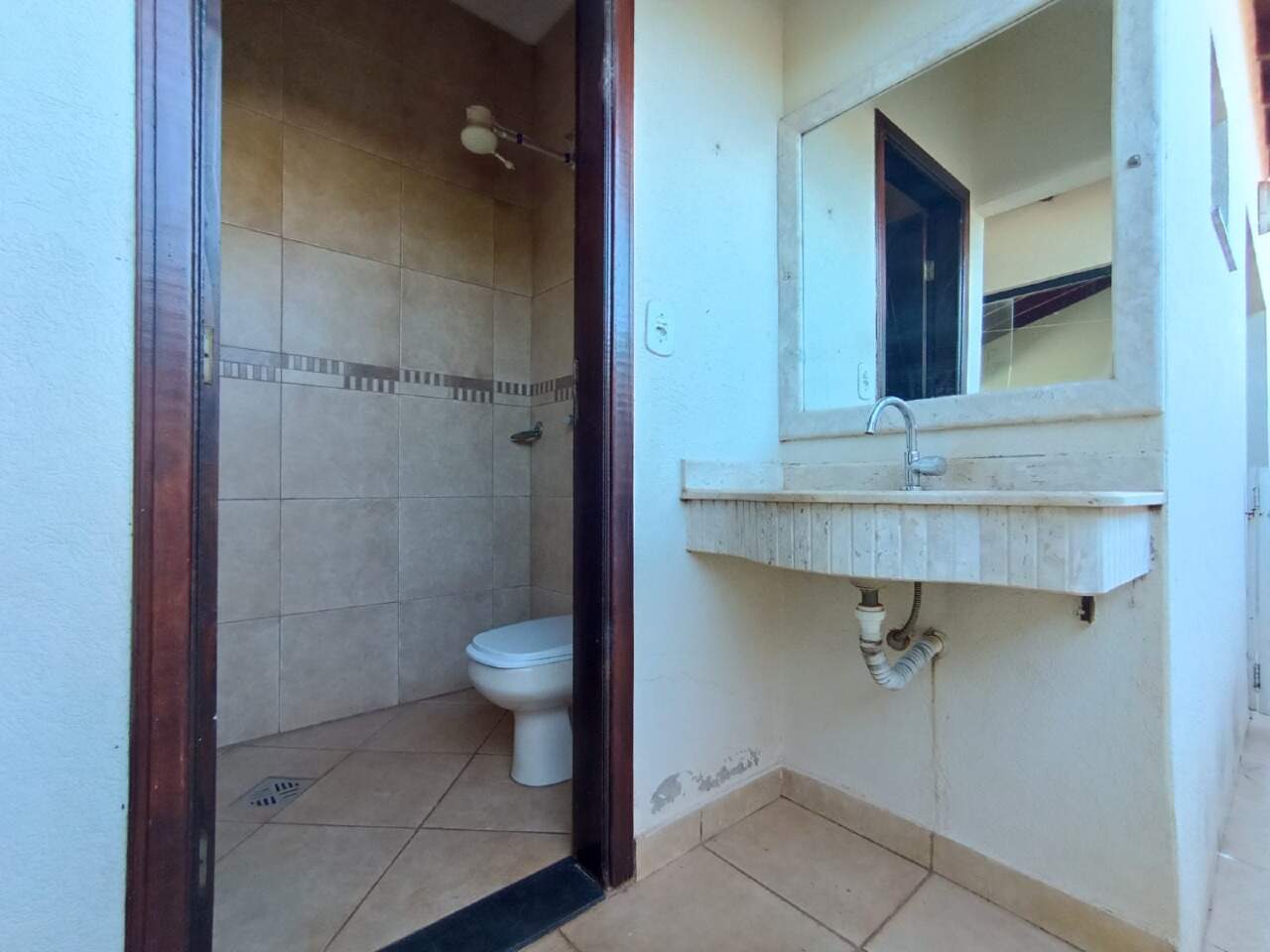Casa com 3 quartos sendo 3 suítes no Jardim Mônaco em Dourados/MS — foto 24