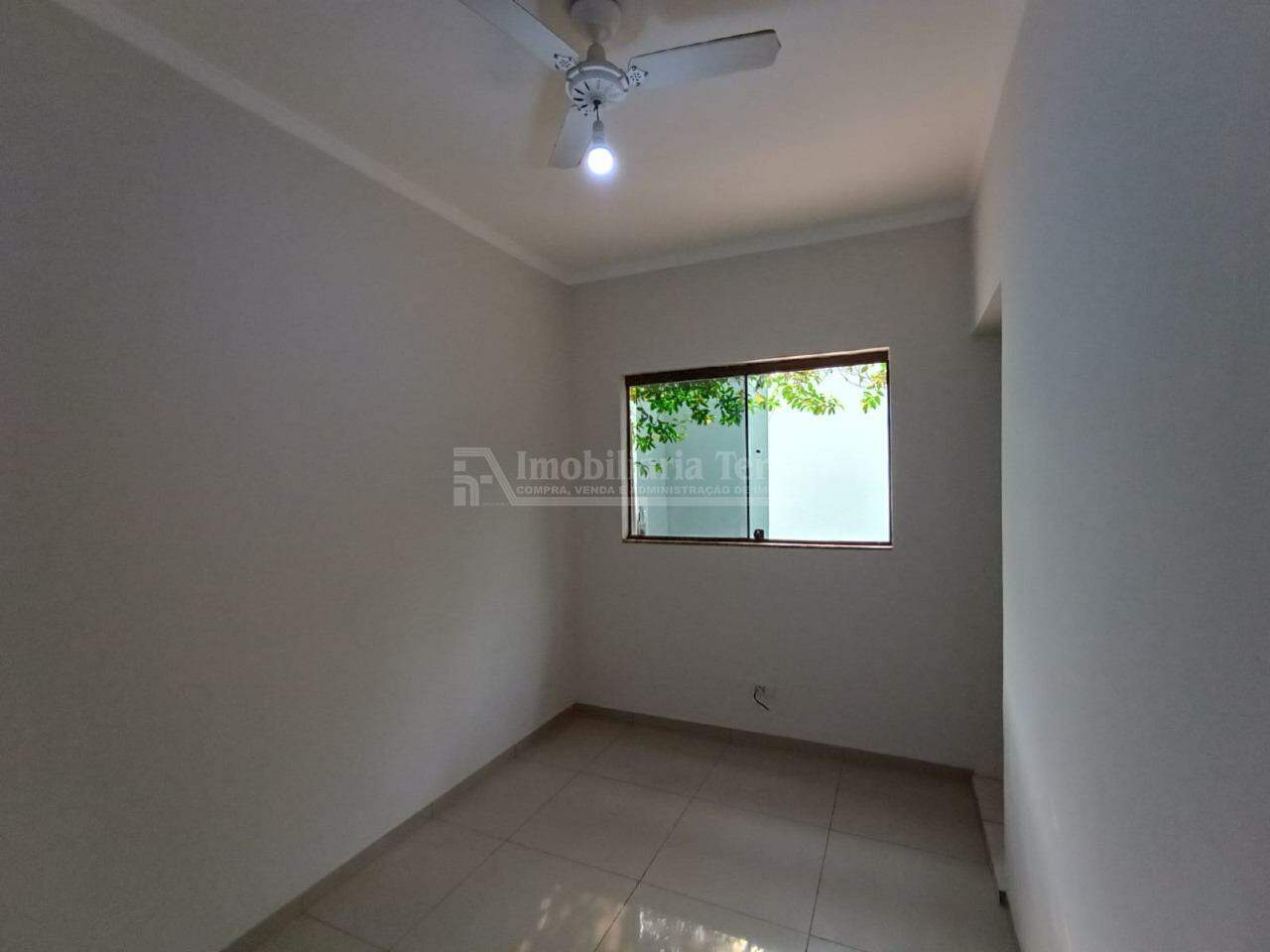 Casa com 4 quartos sendo 1 suíte no Cohafaba I em Dourados/MS — foto 14