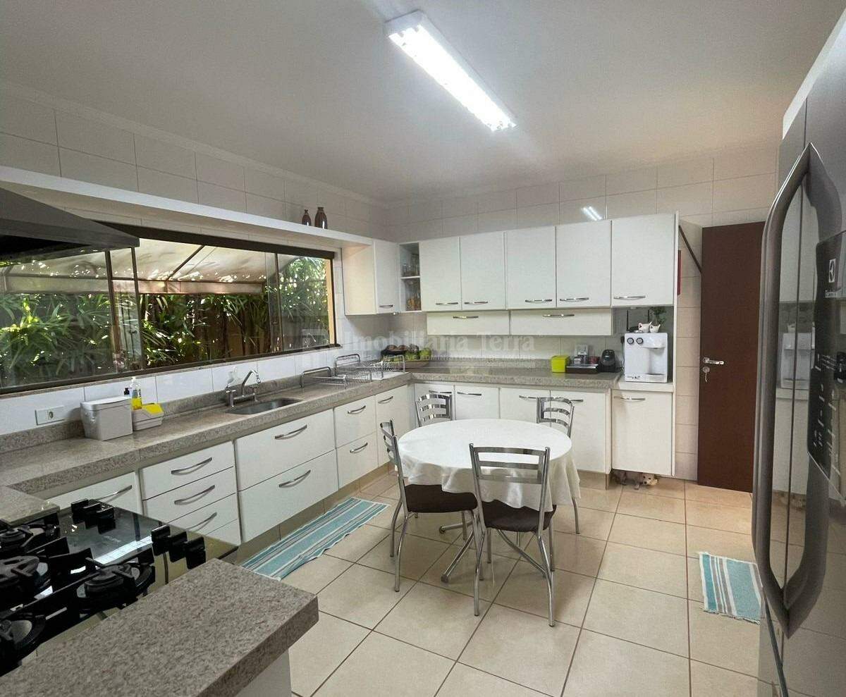 Casa com 3 quartos sendo 3 suítes no Portal de Dourados em Dourados/MS — foto 2