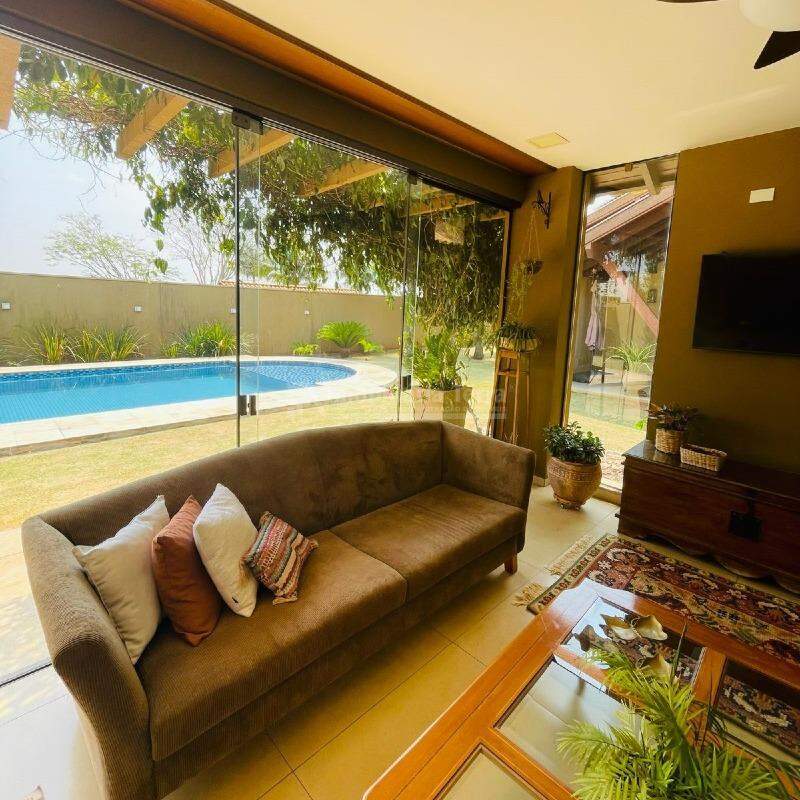 Casa com 3 quartos sendo 3 suítes no Portal de Dourados em Dourados/MS — foto 6