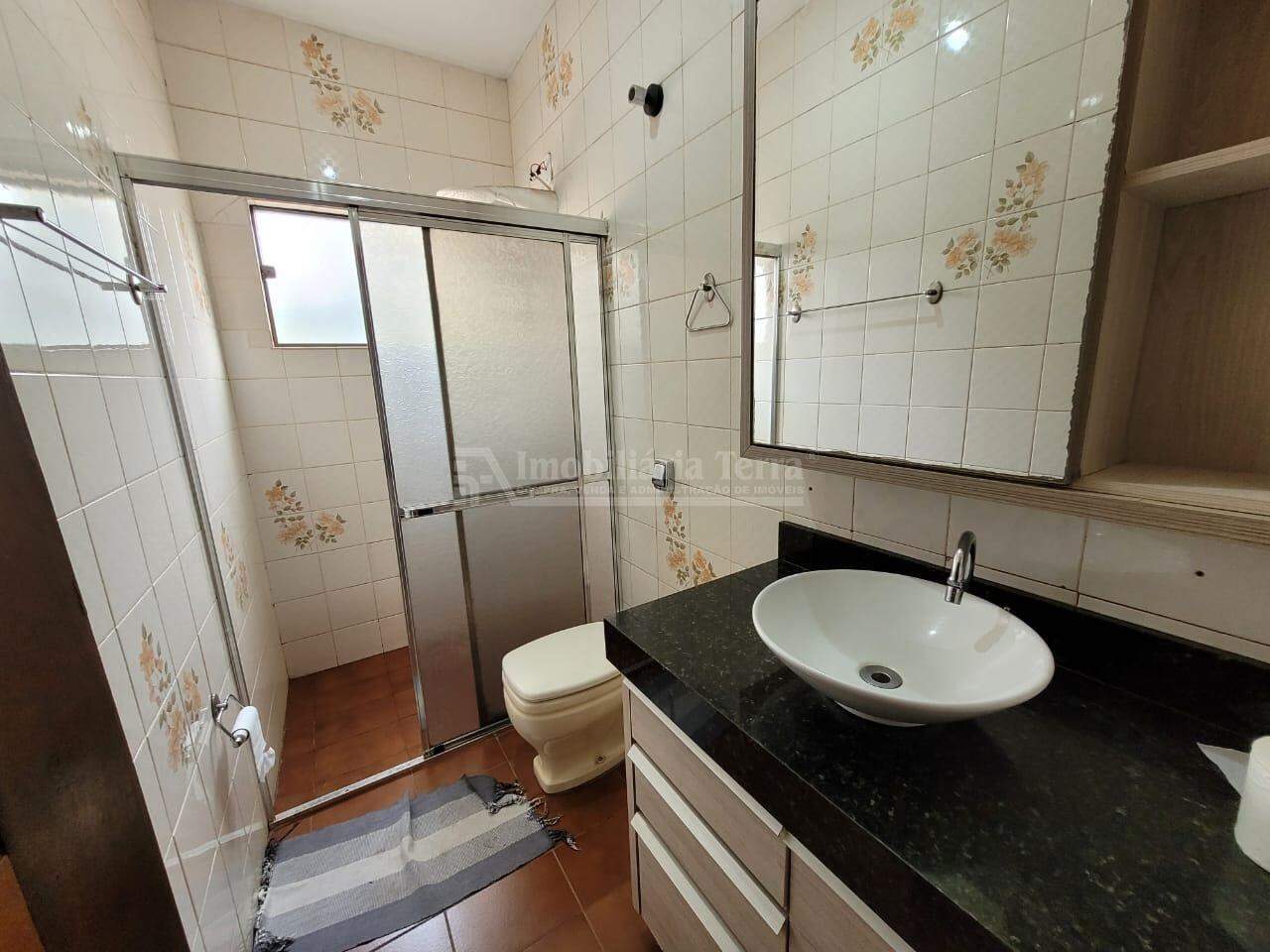 Casa com 6 quartos sendo 1 suíte no Centro em Dourados/MS — foto 14
