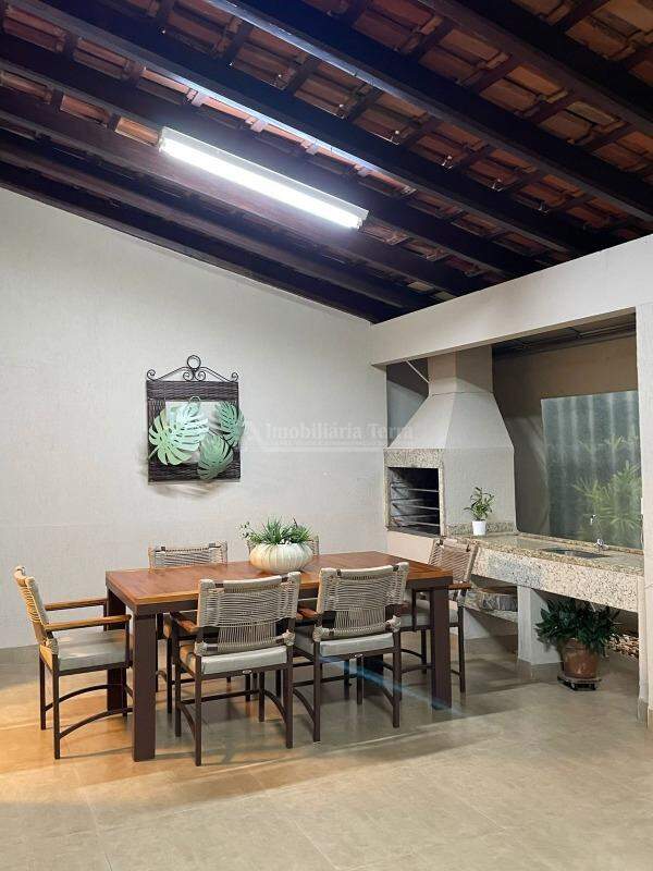 Casa com 4 quartos sendo 1 suíte no Vila São Luiz em Dourados/MS — foto 8